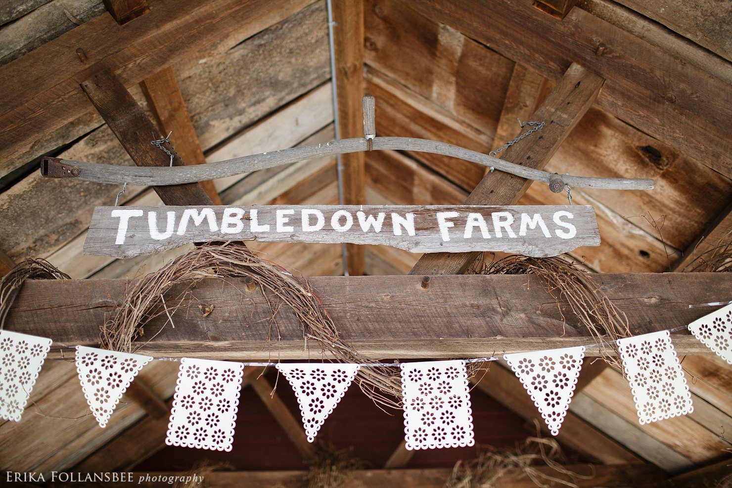tumbledown farm rustic NH wedding 