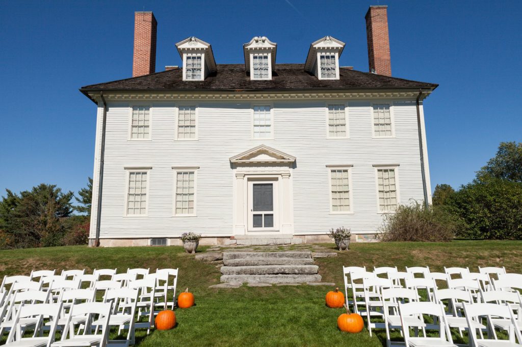 Fall wedding at Hamilton House